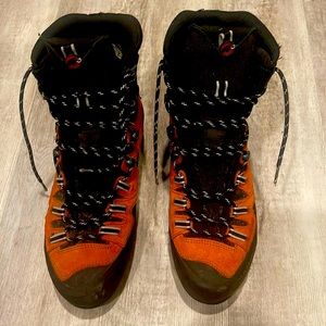 Mammut mountaineering boots